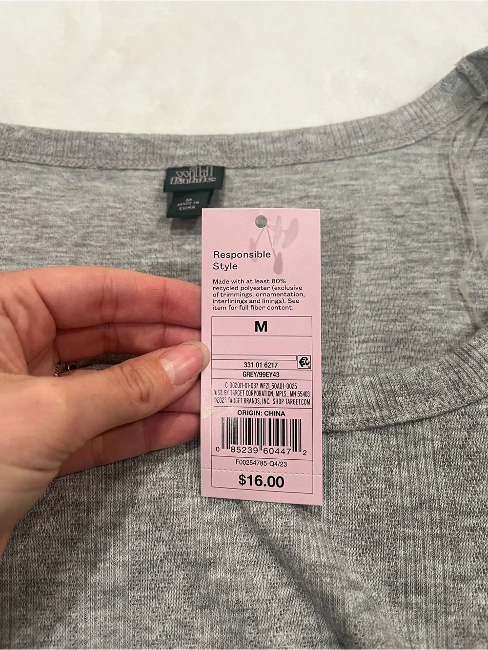 NWT Wild Fable Heather Gray Ribbed Long Sleeve Scoop Neck Crop Top - Size M
